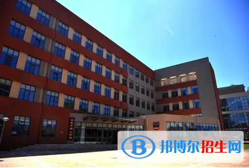成都孔裔國際公學初中部2023年入學考試2