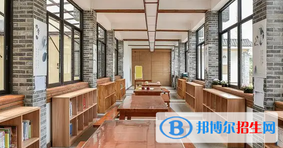 成都孔裔國際公學初中部怎么樣