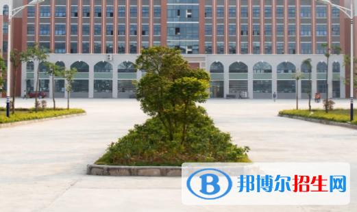 廣西2023年哪的計算機學(xué)校比較好