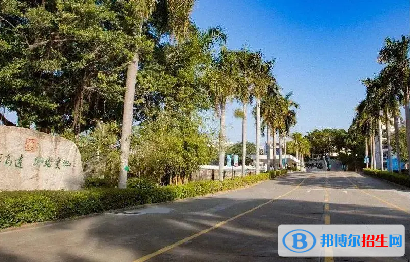 深圳科愛(ài)賽國(guó)際學(xué)校初中部2023年學(xué)費(fèi)標(biāo)準(zhǔn)2
