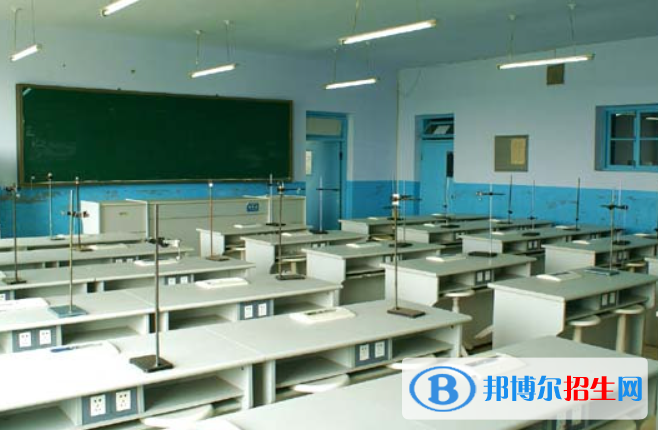 榆樹實(shí)驗(yàn)高級(jí)中學(xué)2023年學(xué)費(fèi)、收費(fèi)多少 