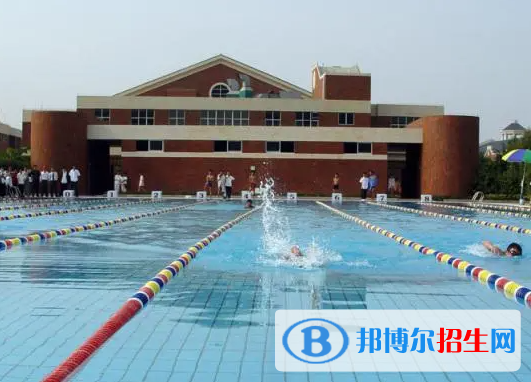 廣州英東中學初中部怎么樣