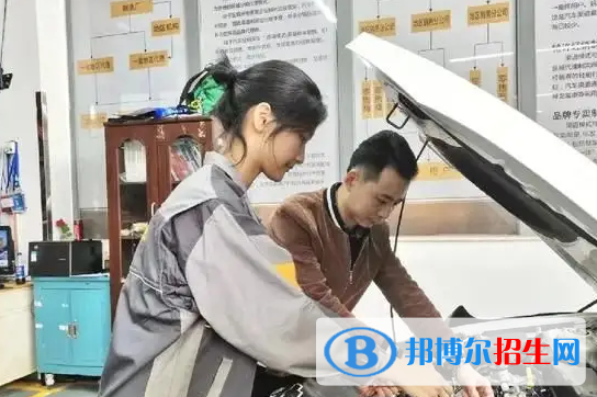  安徽2023年女生上汽修學(xué)校學(xué)啥好