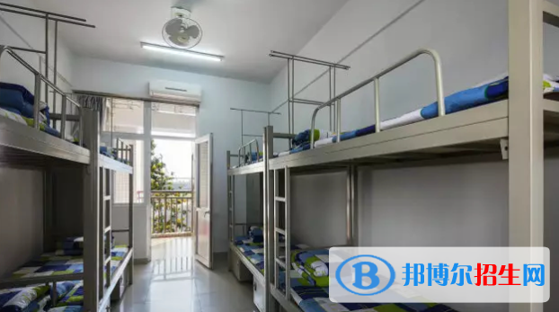鹿泉第一中學2023年宿舍條件