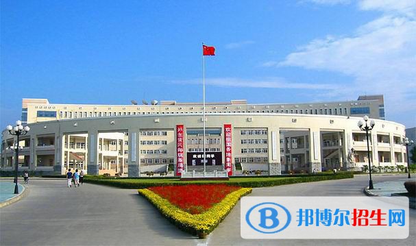 2022 黃岡師范學院全國排名（黃岡師范學院歷年全國排名）-2023年參考