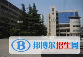 2022 鄭州工商學(xué)院全國(guó)排名（鄭州工商學(xué)院歷年全國(guó)排名）-2023年參考