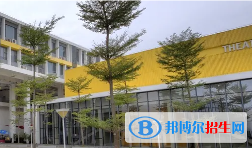 廣州美國(guó)人國(guó)際學(xué)校初中部2023年招生政策2