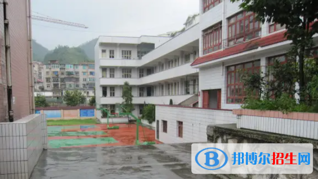 貴州貴陽中考普通高中批次錄取分?jǐn)?shù)線（2022）-2023年參考