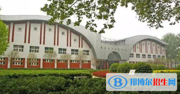 2023新鄉(xiāng)私立高中學(xué)校有哪些，新鄉(xiāng)私立高中學(xué)校排名和簡(jiǎn)介