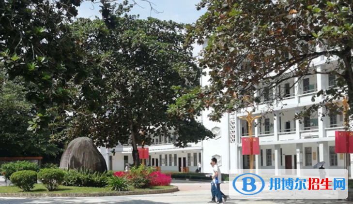 海南省農(nóng)墾實驗中學(xué)2023年報名條件、招生要求、招生對象 