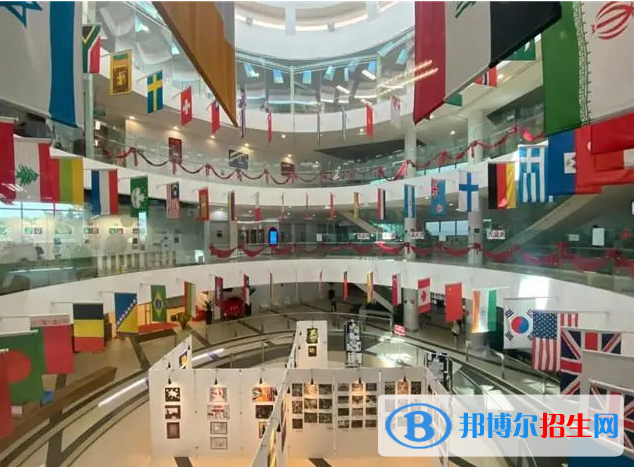 廣州加拿大國際學校(CIS)小學部怎么樣2