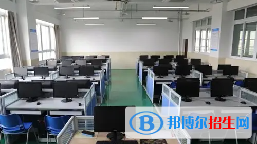 石家莊2023年男生在計(jì)算機(jī)學(xué)校學(xué)什么好