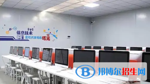 石家莊2023年計(jì)算機(jī)學(xué)校有什么專業(yè)適合男生