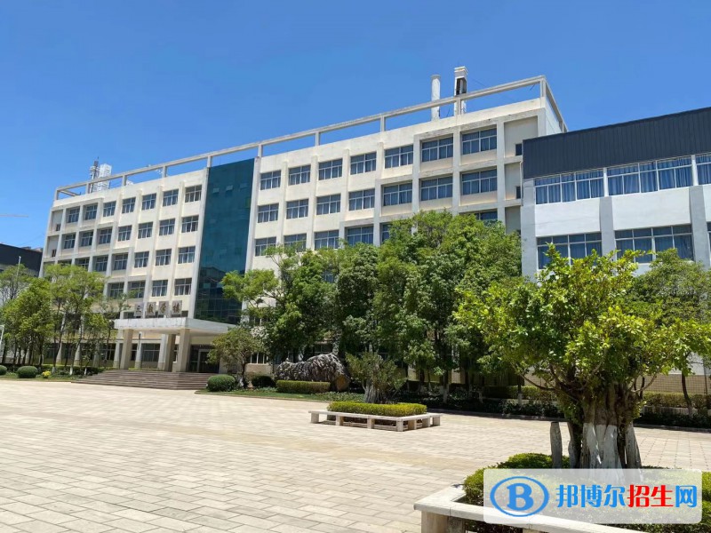 云南2023年初中生學衛(wèi)校好嗎