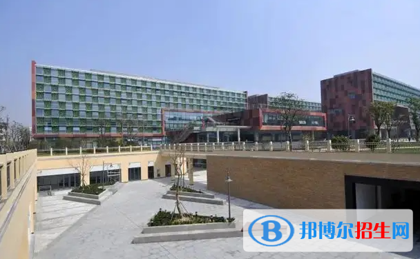 西交利物浦大學(xué)附屬學(xué)校初中部2023年入學(xué)考試