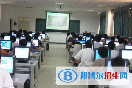 廣西2023年上計算機學(xué)校選什么專業(yè)