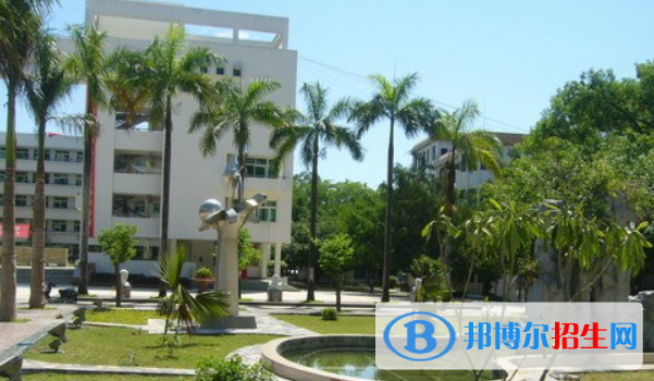 儋州市第一中學(xué)2023年報(bào)名條件、招生要求、招生對象 