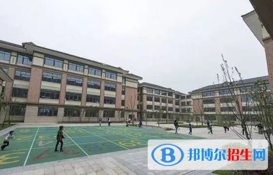 張家港外國語學校初中部靠譜嗎2
