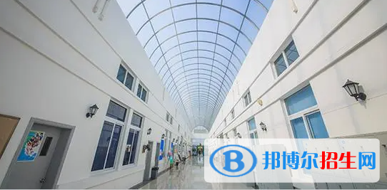 中加楓華國際學校初中部2023年入學條件