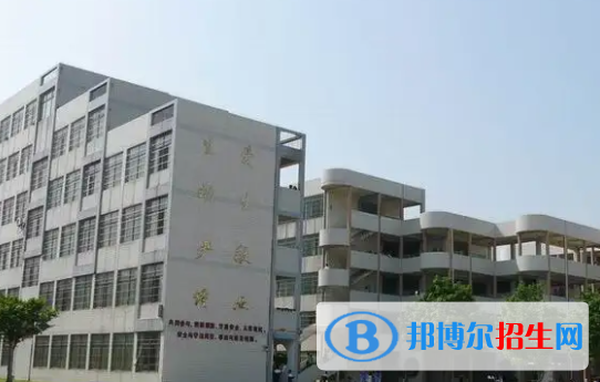 廣東肇慶高新區(qū)中考普高錄取分數(shù)線（2022）-2023年參考