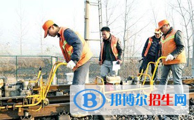 成都2023年鐵路學(xué)校有哪些專業(yè)
