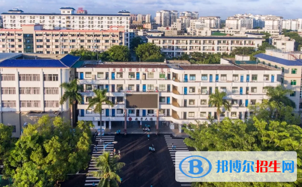 萬(wàn)寧中學(xué)2023年招生簡(jiǎn)章 