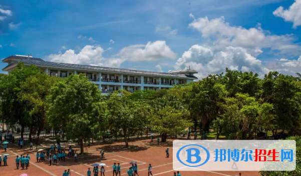 萬(wàn)寧中學(xué)2023年招生計(jì)劃 