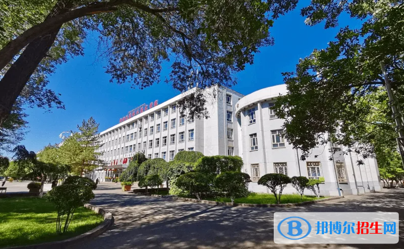 2023新疆理科235分左右能上什么好大學（本省大學+外省大學）