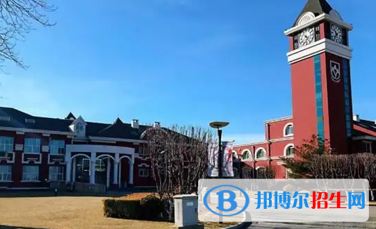 北京愛(ài)迪國(guó)際學(xué)校初中部