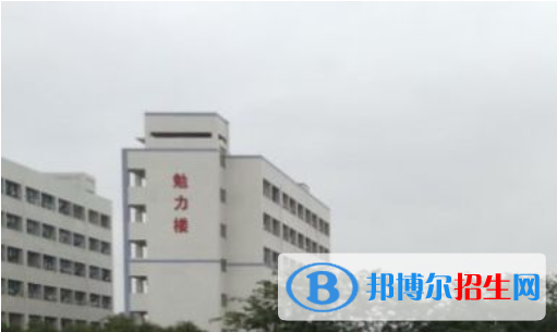 定安縣城南中學2023年學費、收費多少 