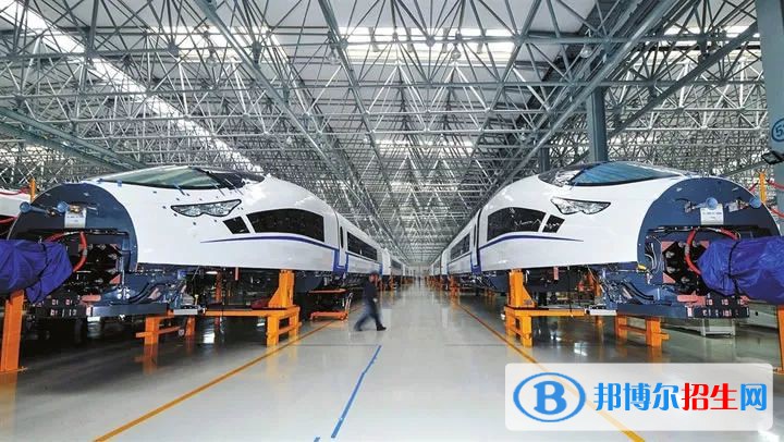 成都2023年讀鐵路學(xué)校要分數(shù)嗎