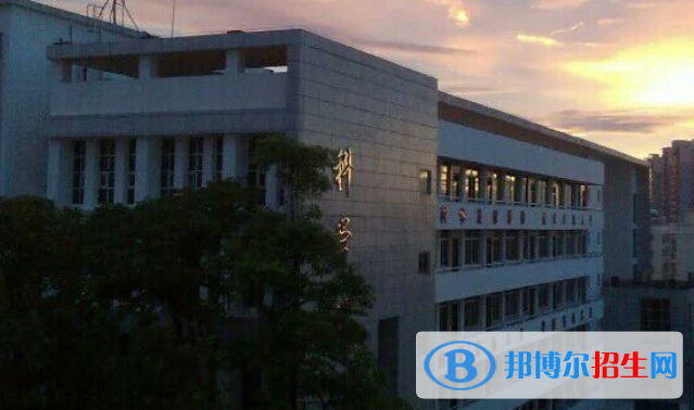 澄邁中學(xué)2023年報名條件、招生要求、招生對象 