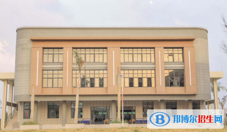 華東師范大學(xué)澄邁實(shí)驗(yàn)中學(xué)2023年網(wǎng)站網(wǎng)址 