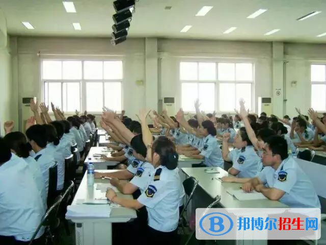 蘭州2023年女生讀衛(wèi)校學什么好