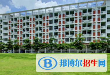 廣西2023年比較好的計算機學(xué)校大專院校