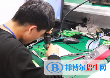 廣西2023年有計算機(jī)學(xué)校專業(yè)嗎