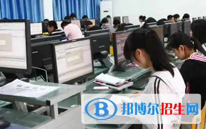 廣西2023年中專(zhuān)計(jì)算機(jī)學(xué)校專(zhuān)業(yè)有哪些