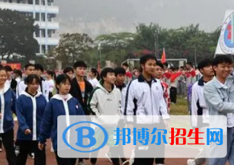 廣西2023年初中生學計算機學校怎樣