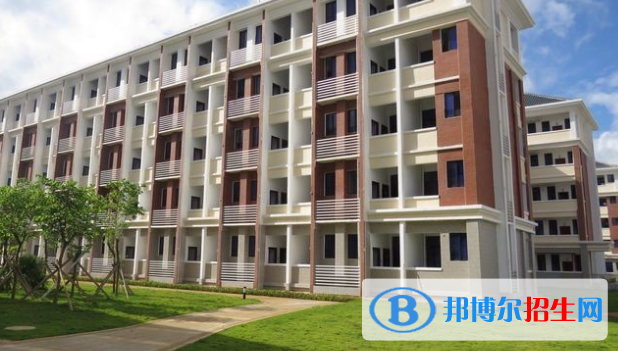 西南大學(xué)臨高實(shí)驗(yàn)中學(xué)2023年報(bào)名條件、招生要求、招生對(duì)象 