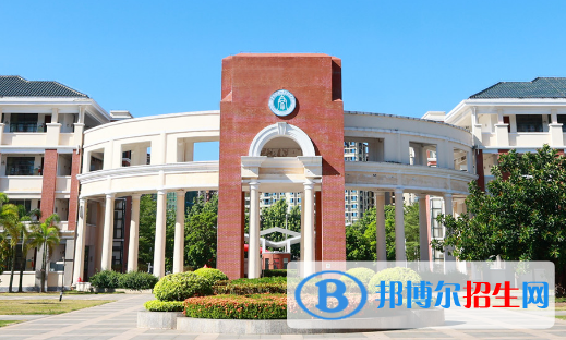 西南大學(xué)臨高實(shí)驗中學(xué)2023年地址在哪里 