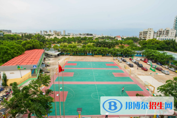 海口市中考數(shù)學總分(滿分）是多少（附?？谑兄锌汲煽儾樵?nèi)肟冢? width=