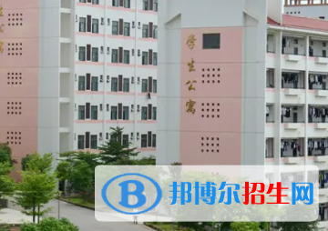廣西2023年初中生報(bào)什么計(jì)算機(jī)學(xué)校好