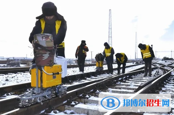 石家莊2023年鐵路學校有什么專業(yè)適合男生