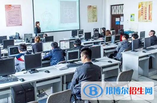 廣西2023年讀計(jì)算機(jī)學(xué)校哪個(gè)專業(yè)好