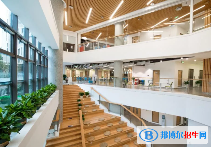 重慶耀中國際學(xué)校高中部2023年報(bào)名時(shí)間2