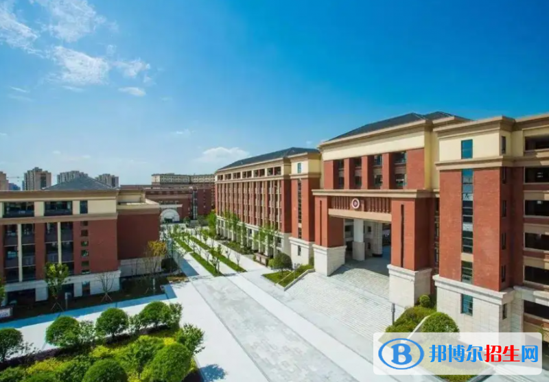 重慶史迪威外語學校高中部靠譜嗎