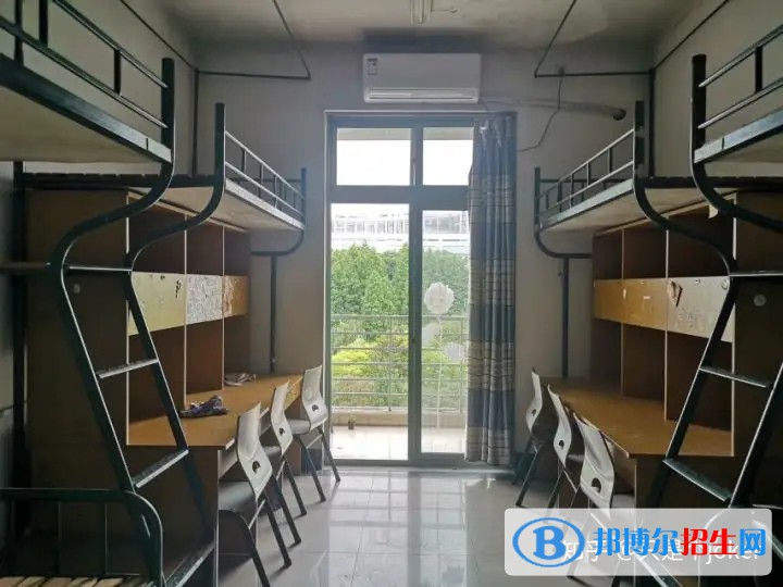 杭州師范大學(xué)錢江學(xué)院宿舍條件好不好?(宿舍條件)