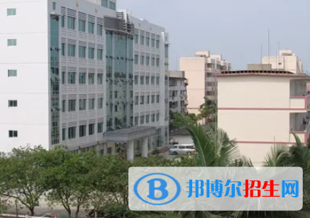 廣西2023年適合女生的計算機學(xué)校