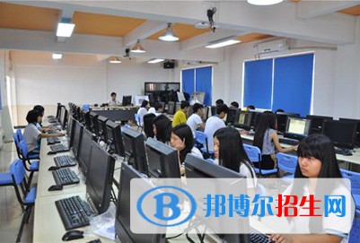 四川2023年中職計(jì)算機(jī)學(xué)校學(xué)什么專(zhuān)業(yè)好