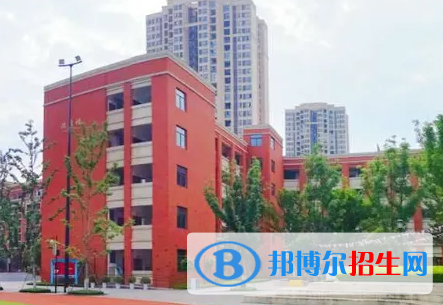 重慶史迪威外語學(xué)校初中部2023年錄取分?jǐn)?shù)線2